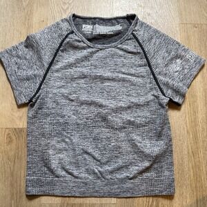 Victoria's Secret Pink Women's L‎ Grey Seamless Athletic Cropped Top
